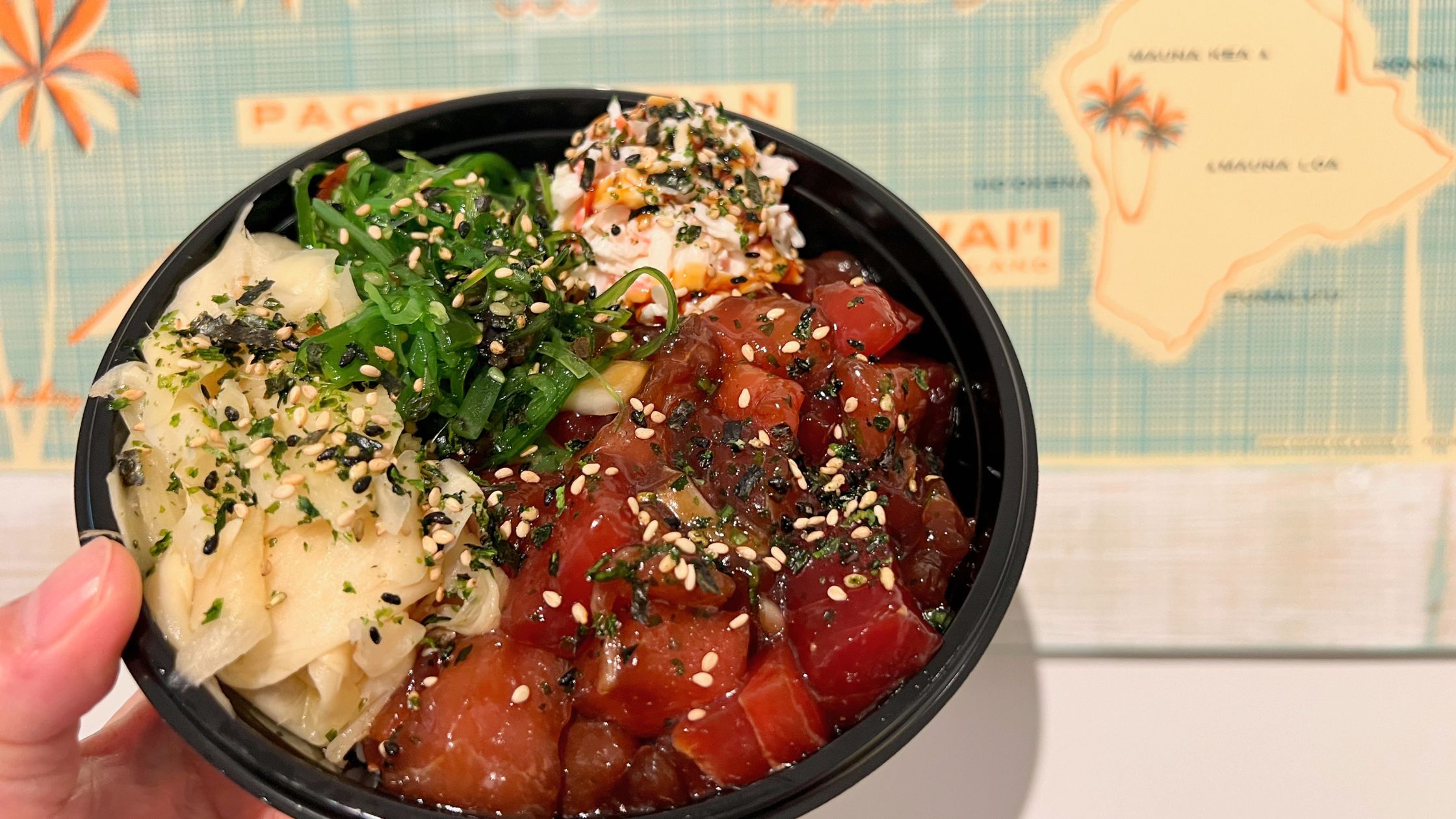 Read more about the article 今日のランチはポケ丼