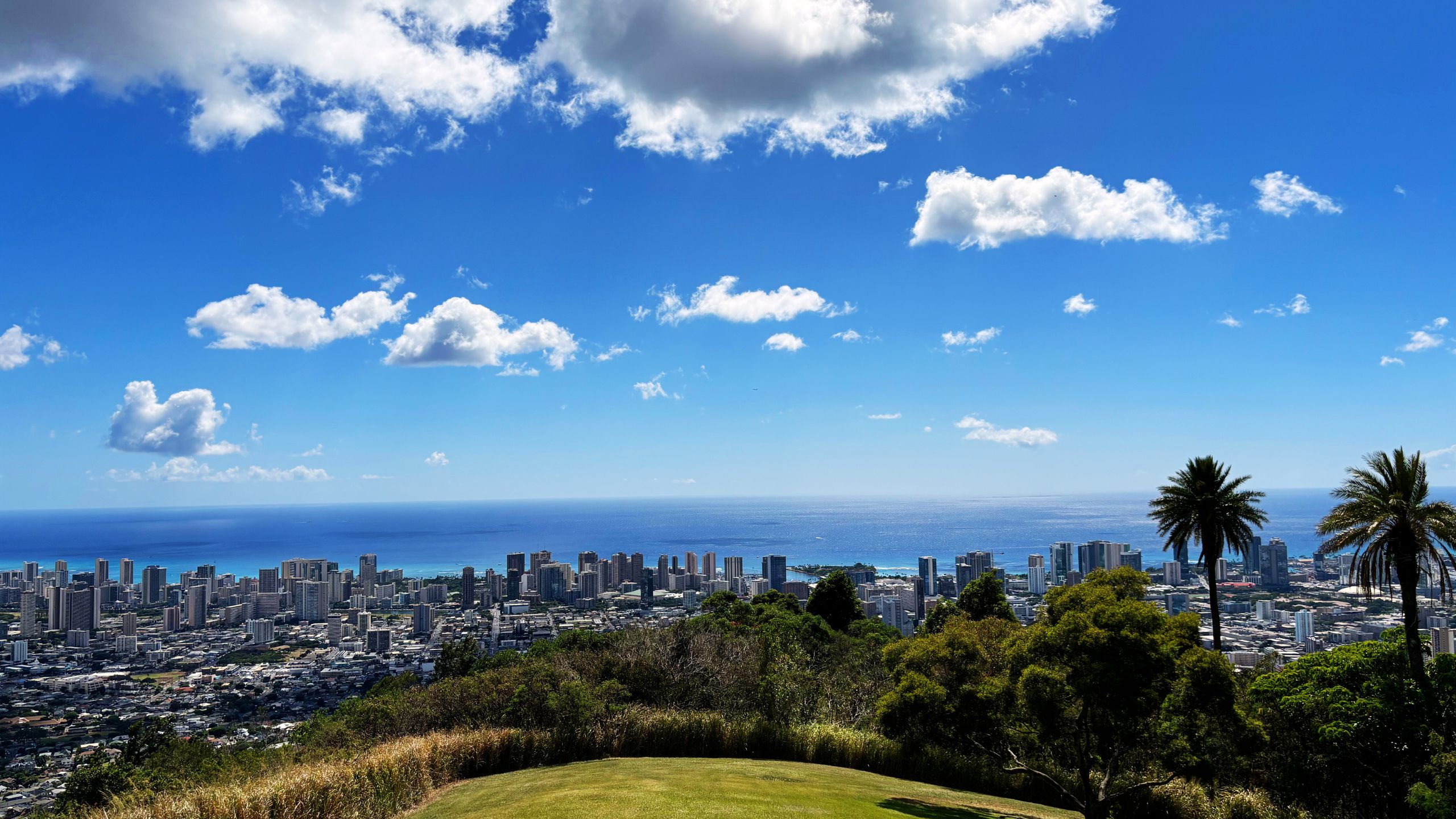 You are currently viewing タンタラスの丘からの絶景